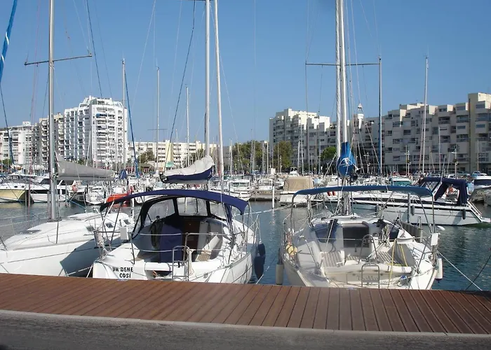 Daire Entier Port Et Plages *